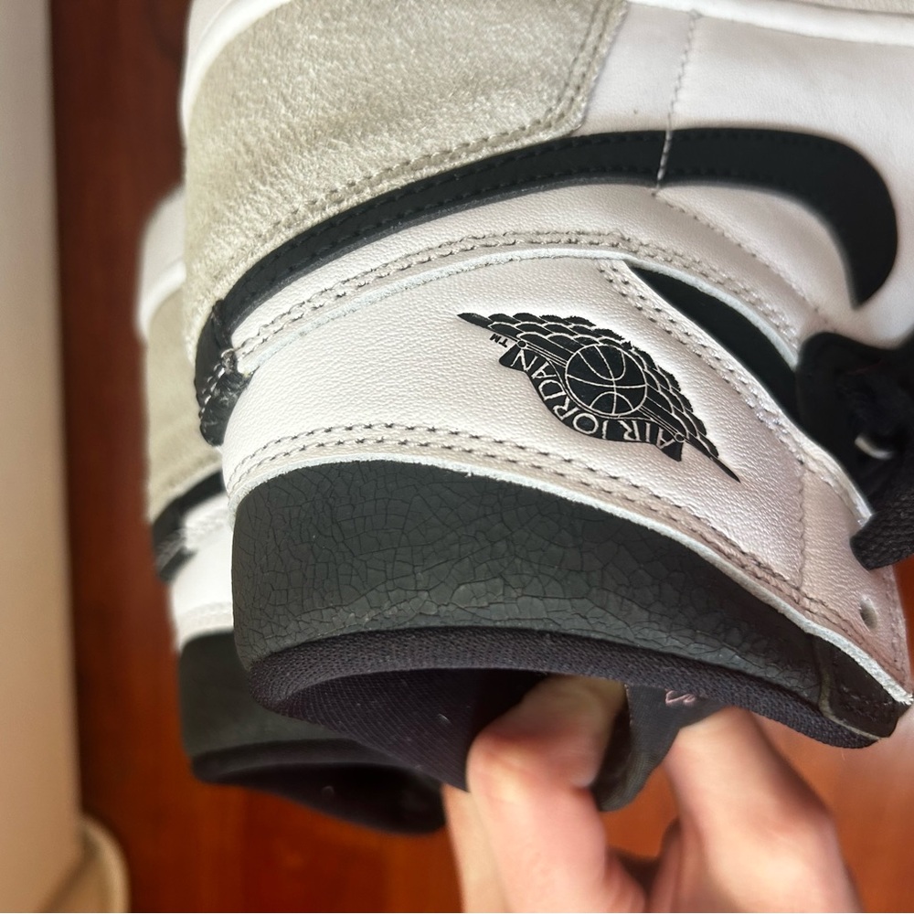 Nike Air Jordans Black and White High-Top Sneakers in crackle leather - Picture 13 of 15